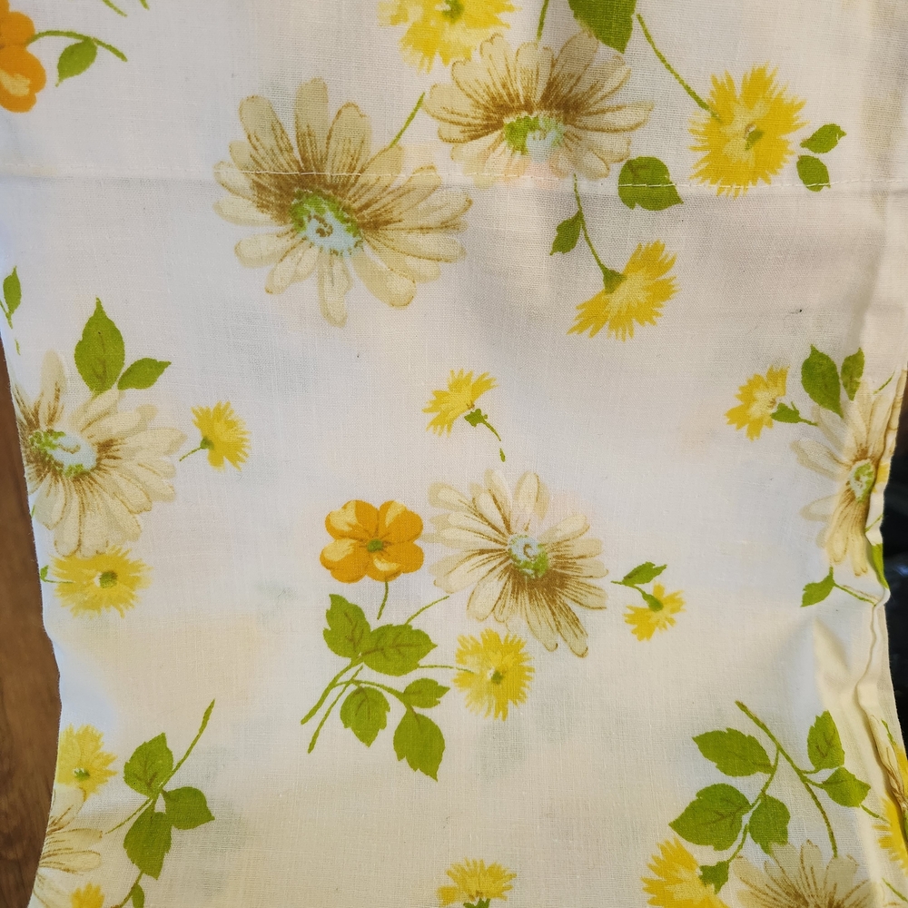 Vintage PEQUOT pillowcase